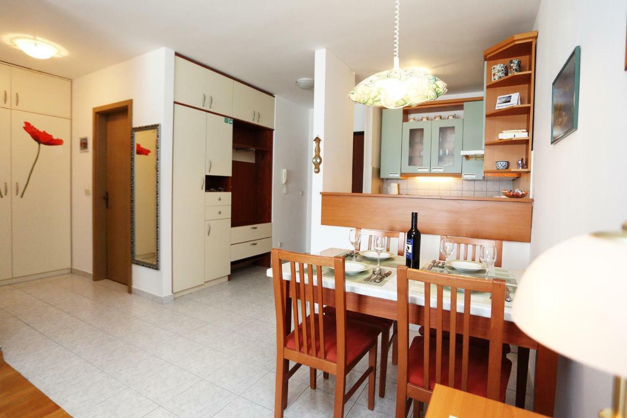 Beach Apartment Dagama Σπλιτ Εξωτερικό φωτογραφία